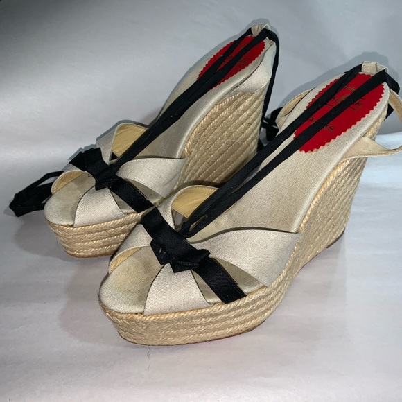 CHRISTIAN LOUBOUTIN size 39 neutral ankle wrap esp - Picture 10 of 12